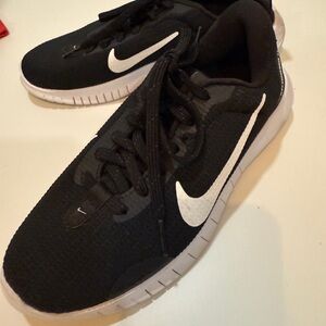 Nike Black and White Athletic Shoes